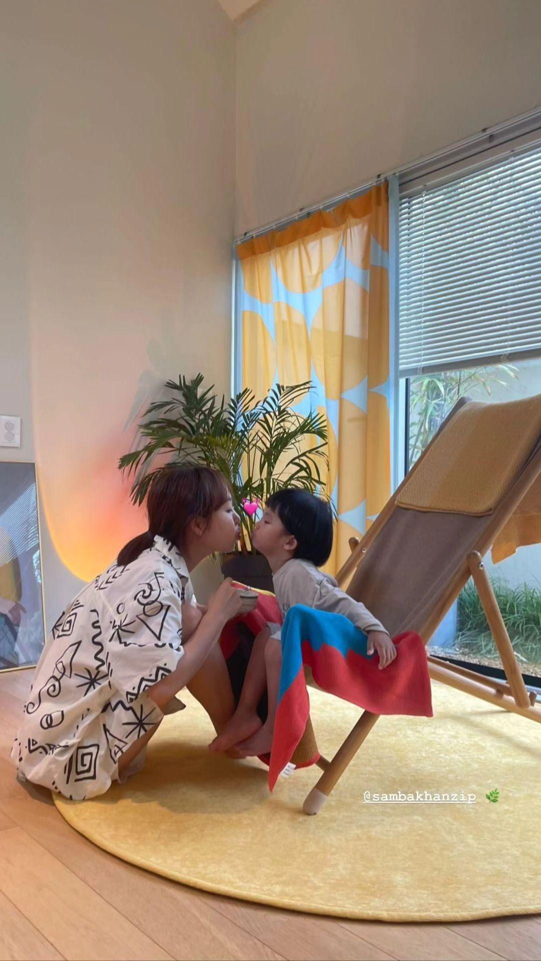 삼박한집 객실 中 100