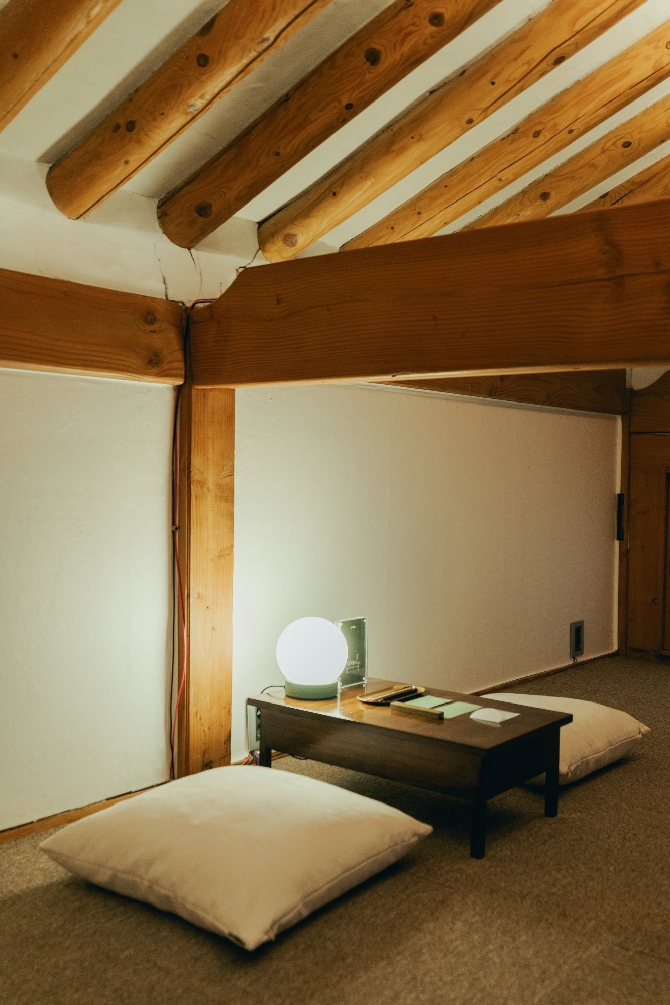 of.onebookstay  of.onebookstay